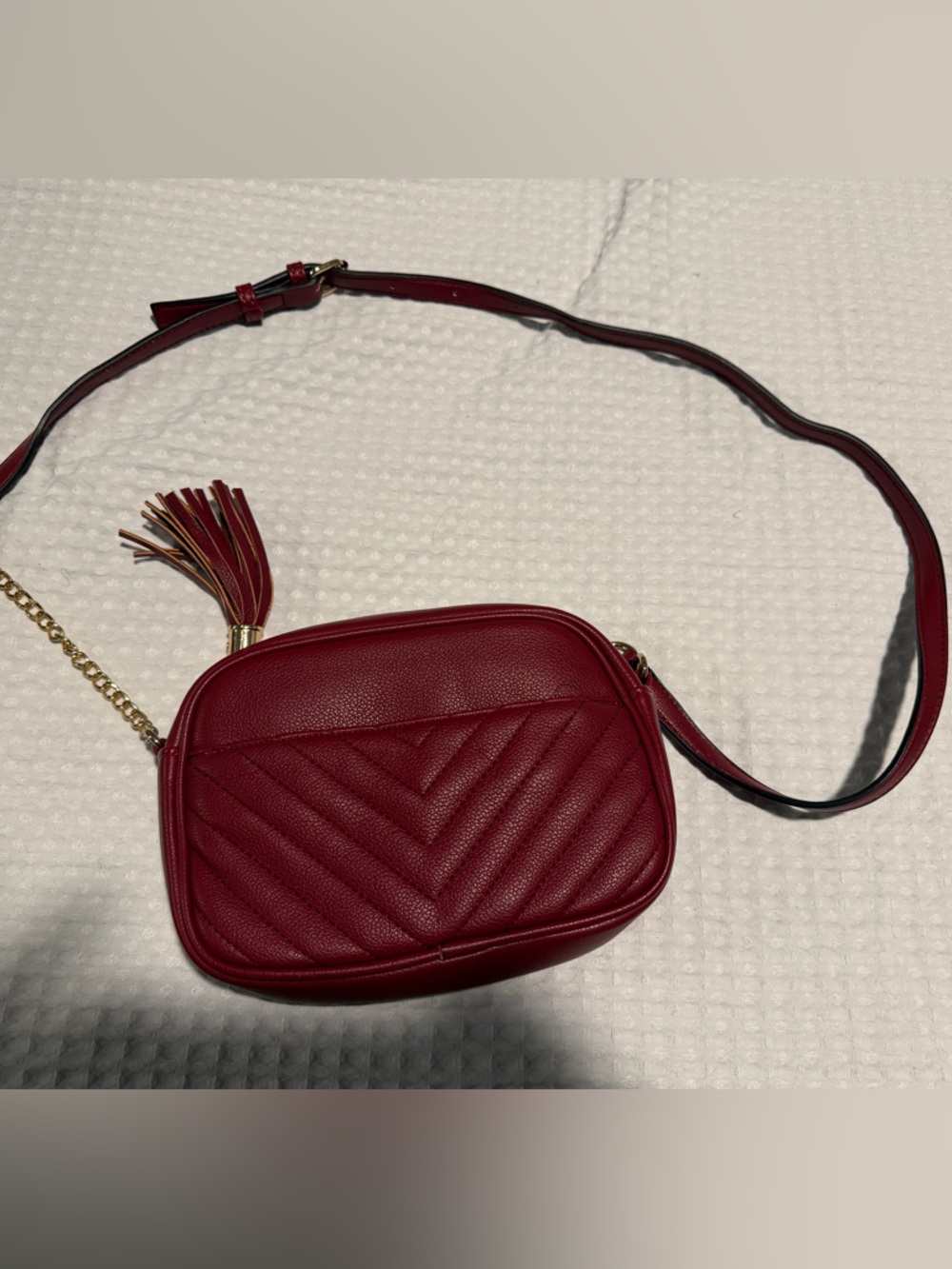 Women's Quilted Crossbody Bag with Tassel